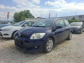 Toyota Auris 1.6 Бензин