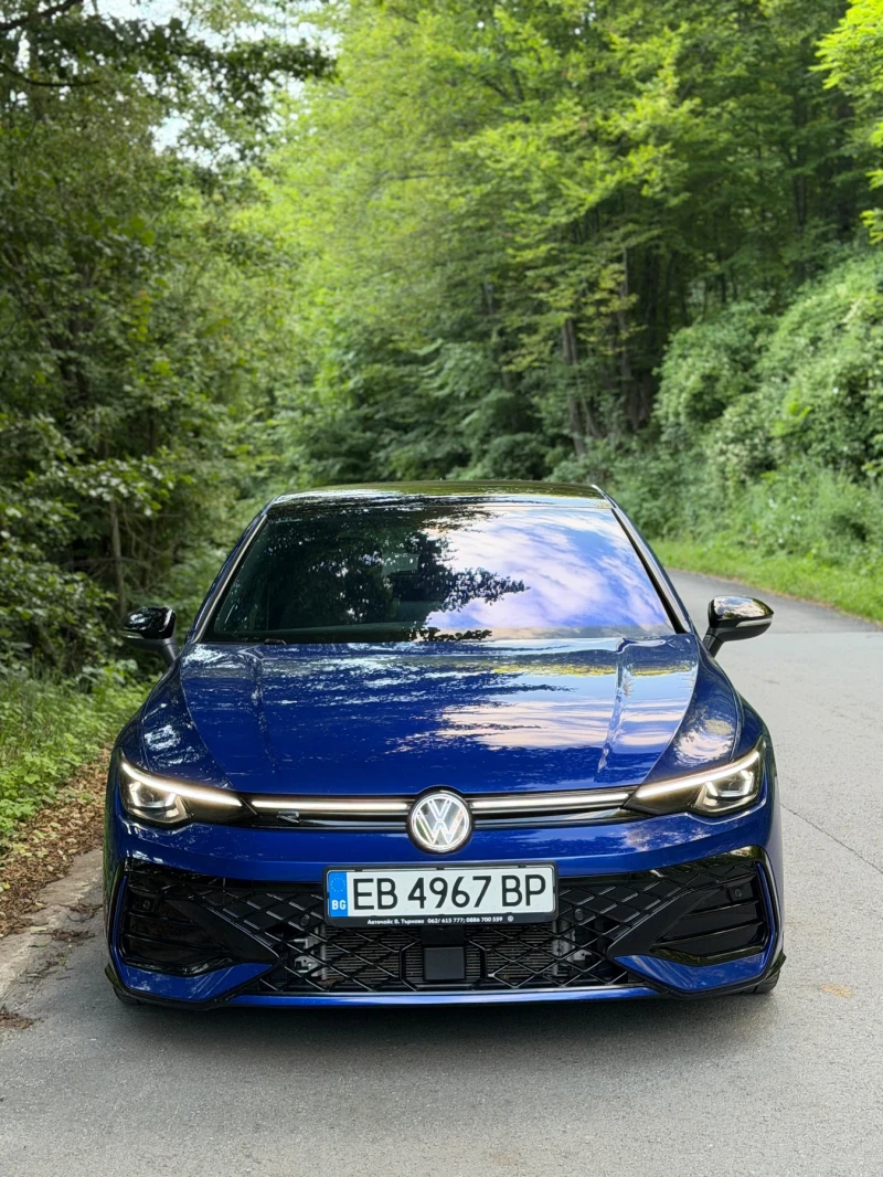 VW Golf 2.0TDI R-LINE BLACK STYLE HUD H/K IQ LIGHTS - 27500 € - 40234467 1 | Car24.bg VW Golf 2.0TDI R-LINE BLACK STYLE HUD H/K IQ LIGHTS - 27500 € - 40234467 1