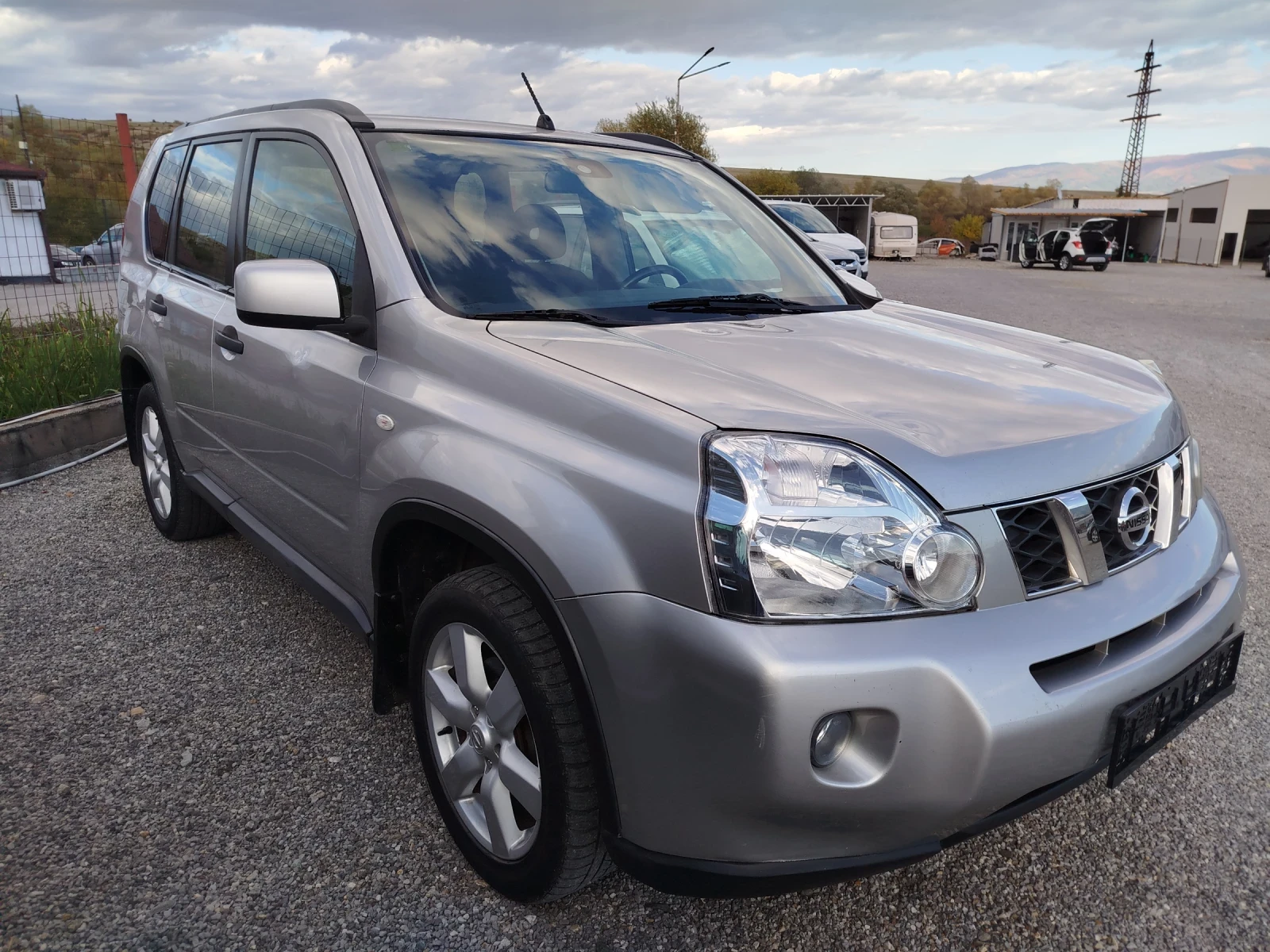 Nissan X-trail 2.0 150ps Italy - изображение 9 | Auto.bg Nissan X-trail 2.0 150ps Italy - изображение 9