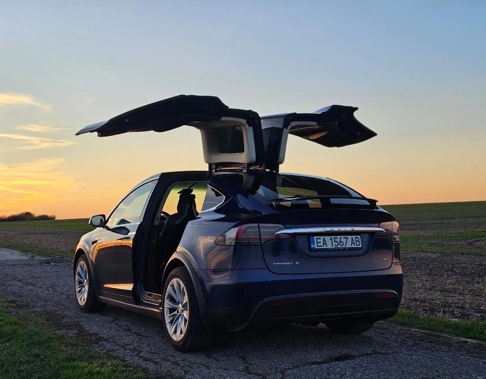 Tesla Model X X90D Лична Кола, Всички Екстри - изображение 4 | Auto.bg Tesla Model X X90D Лична Кола, Всички Екстри - изображение 4