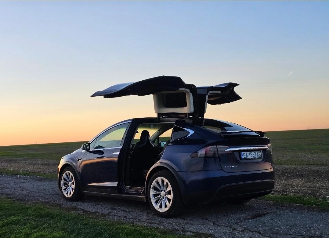 Tesla Model X X90D Лична Кола, Всички Екстри - изображение 3 | Auto.bg Tesla Model X X90D Лична Кола, Всички Екстри - изображение 3