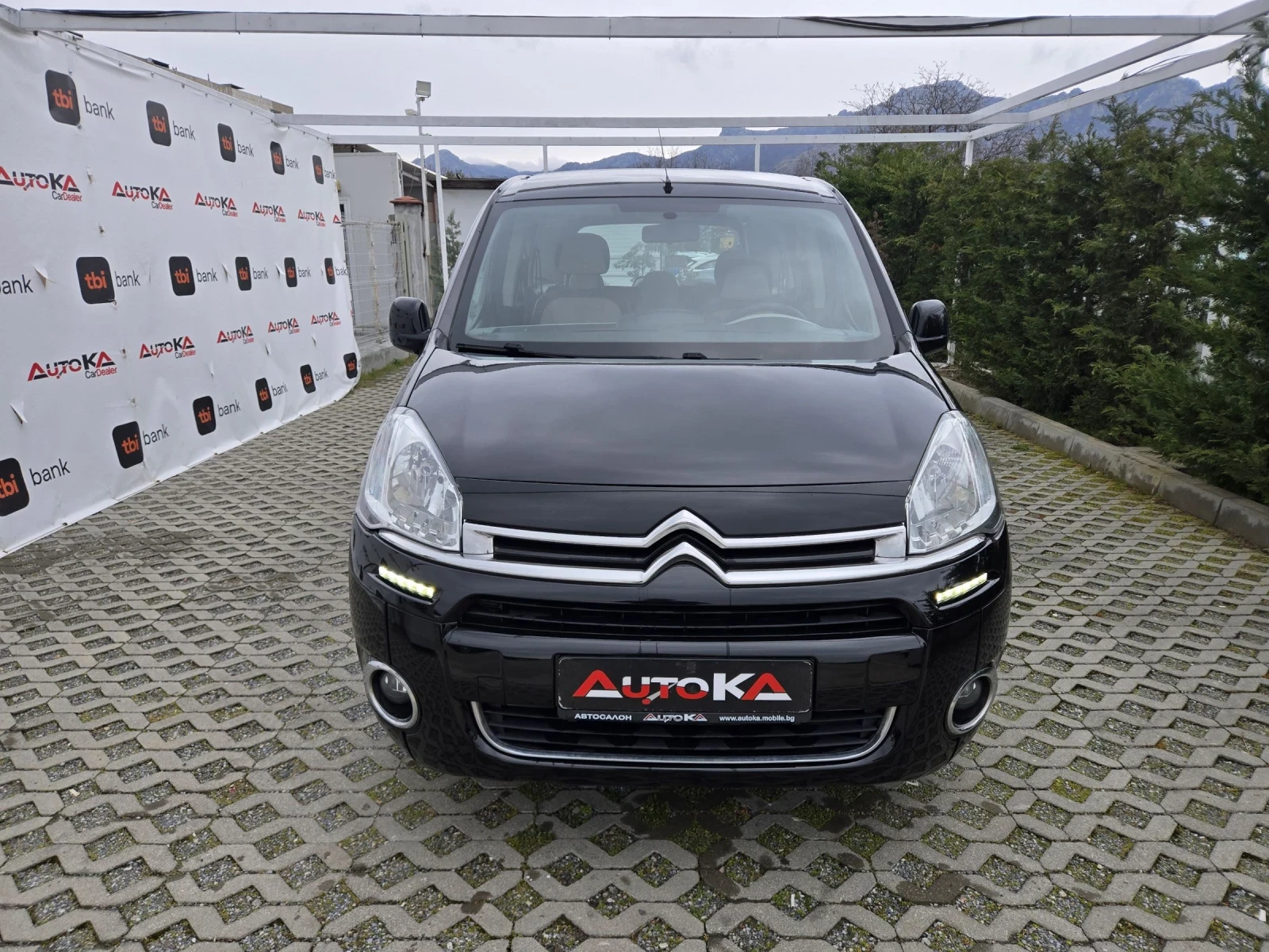Citroen Berlingo 1.6i-98кс= КЛИМАТИК= ПЪТНИЧЕСКИ= 2015г | Auto.bg — изображение 1 Citroen Berlingo 1.6i-98кс= КЛИМАТИК= ПЪТНИЧЕСКИ= 2015г | Auto.bg — изображение 1