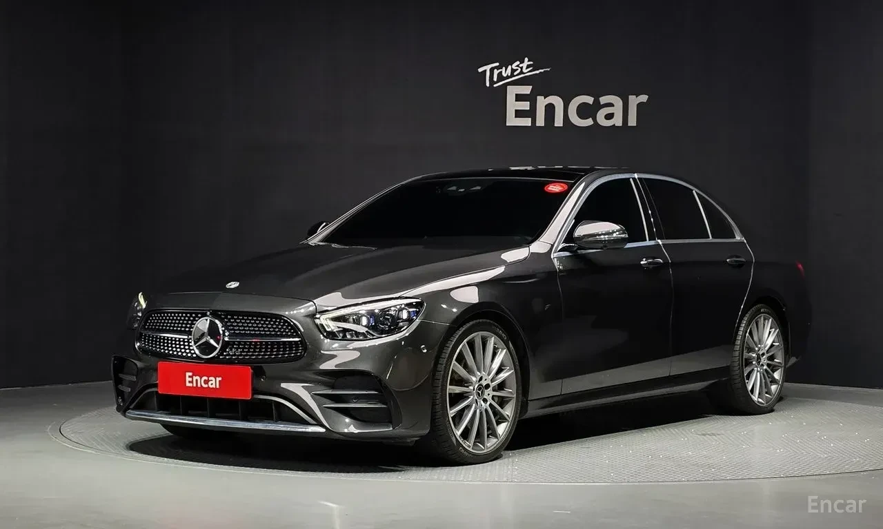Mercedes-Benz E 350 AMG* LINE* 4MATIC* BURMESTER* ДИСТРОНИК* ХЕДЪП* 36 | Auto.bg — изображение 1 Mercedes-Benz E 350 AMG* LINE* 4MATIC* BURMESTER* ДИСТРОНИК* ХЕДЪП* 36 | Auto.bg — изображение 1