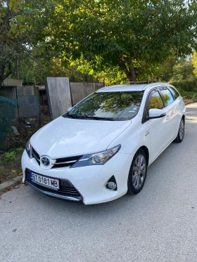 Снимка Toyota Auris