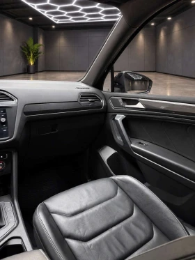 VW Tiguan * 2.0 TSI R Line Highline 4MOTION * AВТОКРЕДИТ * | Auto.bg — изображение 9 VW Tiguan * 2.0 TSI R Line Highline 4MOTION * AВТОКРЕДИТ * | Auto.bg — изображение 9