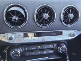 Kia Stinger !V6!..RWD..* GT* * АвтоКредит* Цена до БГ* - 46999 лв. / 24030.21 € - 94542718 14 | Car24.bg Kia Stinger !V6!..RWD..* GT* * АвтоКредит* Цена до БГ* - 46999 лв. / 24030.21 € - 94542718 14