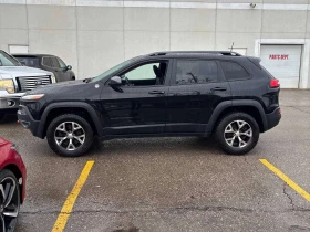 Jeep Cherokee * Trailhawk * ПОДГРЕВ * КАМЕРА * ПРЕДСТАВИТЕЛСТВО - 8200 € / 16037.81 лв. - 77428659 2 | Car24.bg Jeep Cherokee * Trailhawk * ПОДГРЕВ * КАМЕРА * ПРЕДСТАВИТЕЛСТВО - 8200 € / 16037.81 лв. - 77428659 2