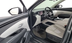 Hyundai Tucson Diesel 2.0\Inspiration\Дигитално табло\Обдухване | Auto.bg — изображение 10 Hyundai Tucson Diesel 2.0\Inspiration\Дигитално табло\Обдухване | Auto.bg — изображение 10