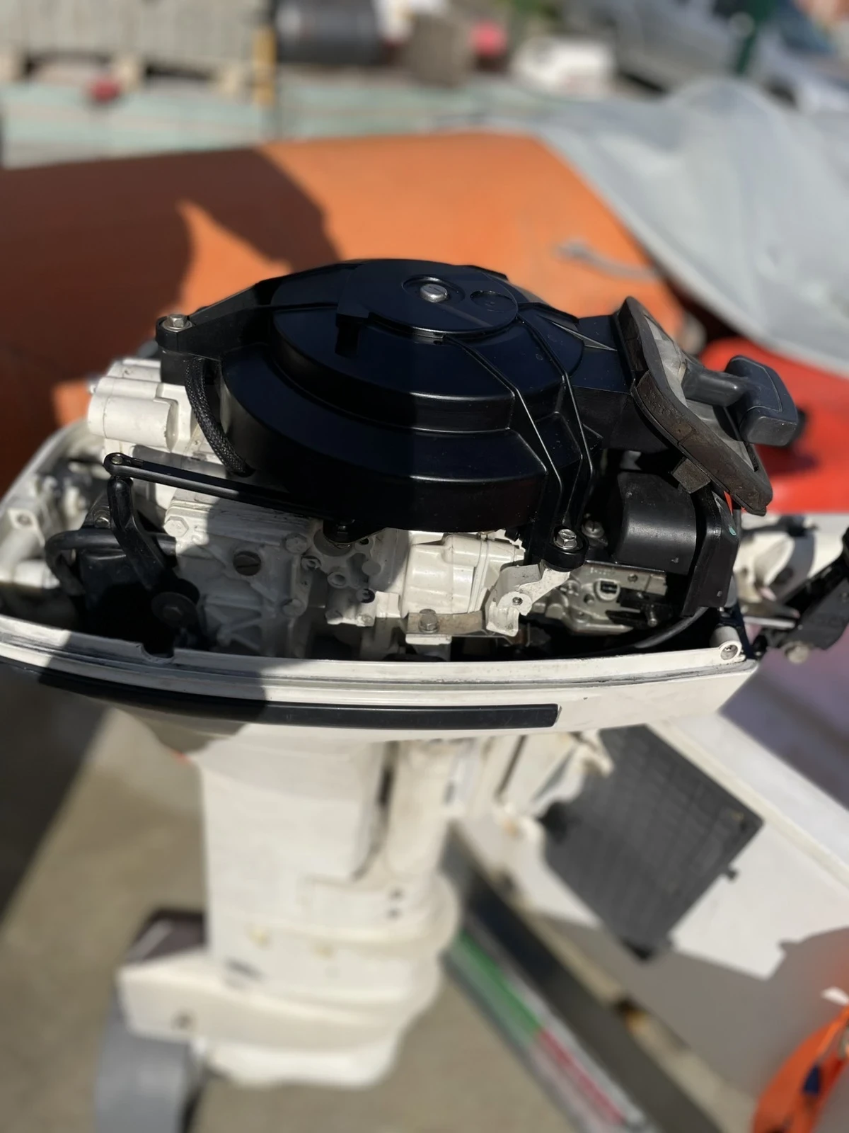 Извънбордов двигател Johnson  - изображение 10 | Auto.bg Извънбордов двигател Johnson  - изображение 10