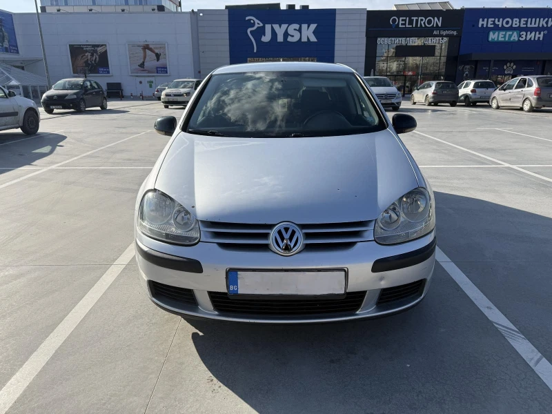 VW Golf 1.9 TDI 6 скорости - 2750 € / 5378.53 лв. - 50778779 1 | Car24.bg VW Golf 1.9 TDI 6 скорости - 2750 € / 5378.53 лв. - 50778779 1