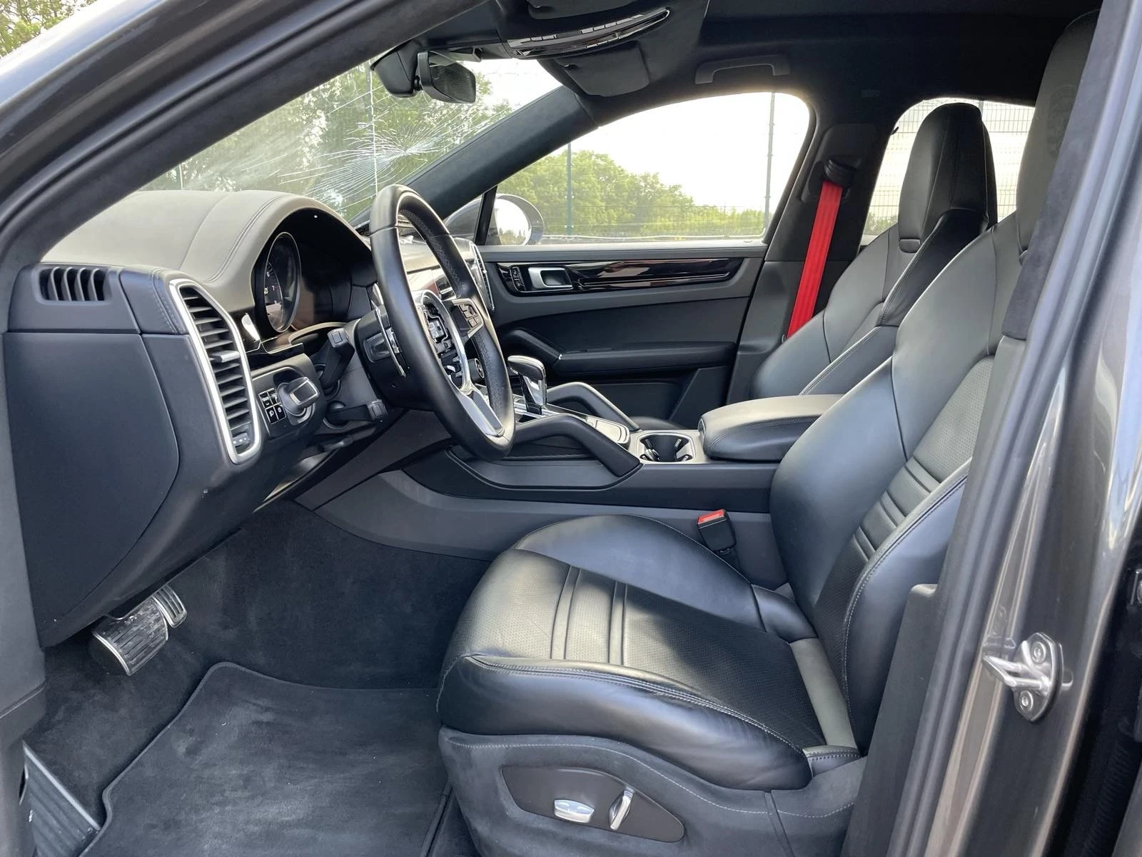 Porsche Cayenne S Coupe 2.9 - изображение 8 | Auto.bg Porsche Cayenne S Coupe 2.9 - изображение 8