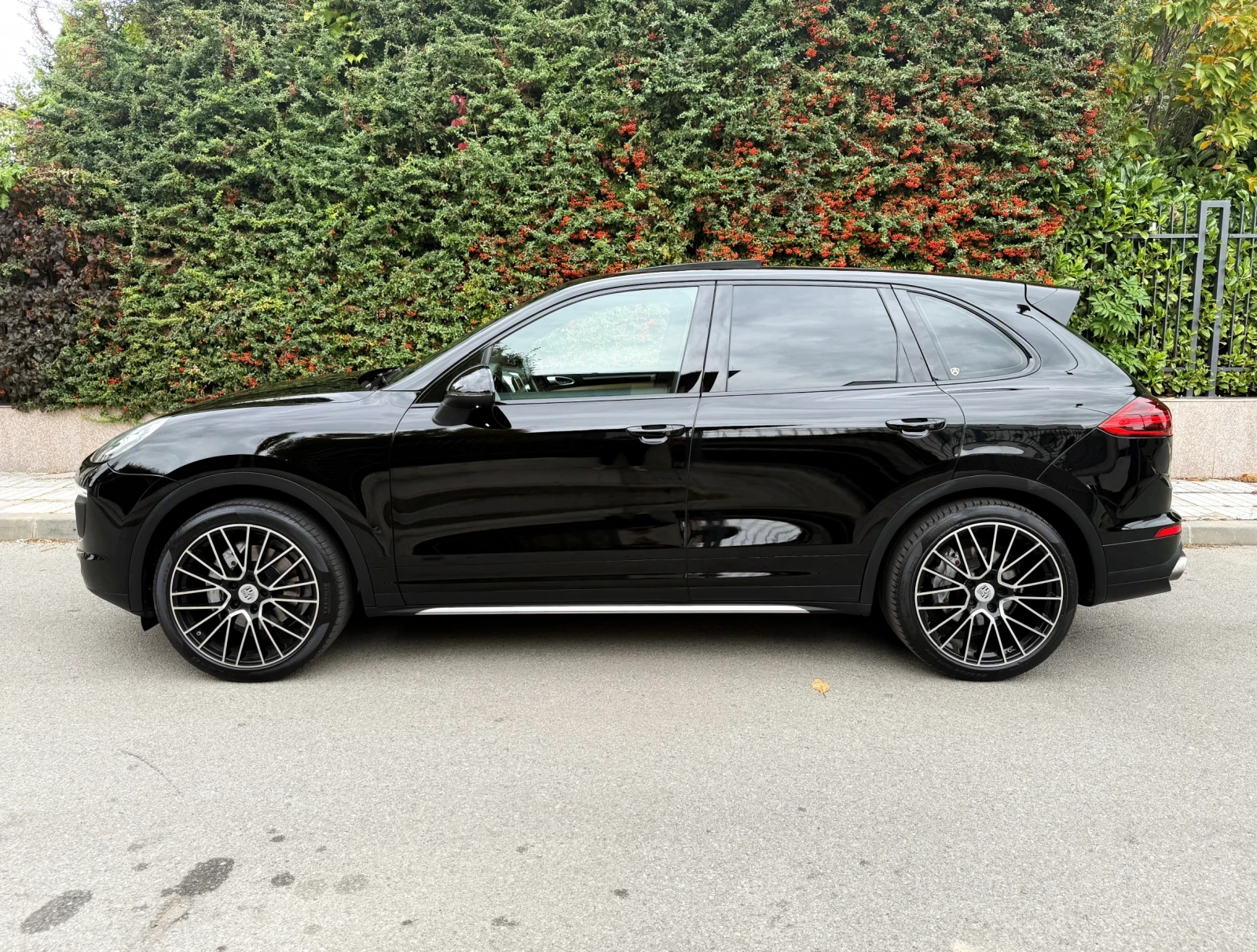 Porsche Cayenne 3.0TDI * Лизинг*  - изображение 7 | Auto.bg Porsche Cayenne 3.0TDI * Лизинг*  - изображение 7