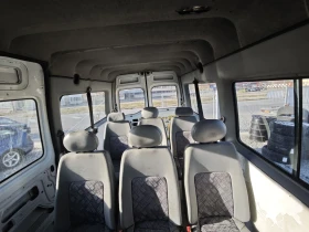 Nissan Primastar 2.5 Пътнически | Auto.bg — изображение 11 Nissan Primastar 2.5 Пътнически | Auto.bg — изображение 11