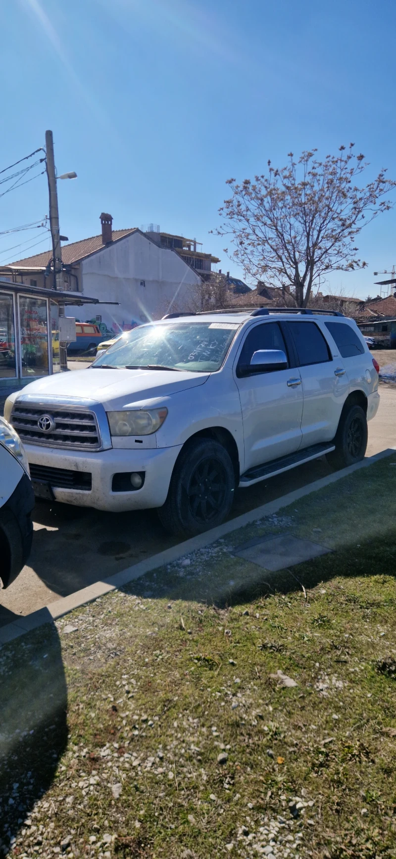 Toyota Sequoia Platinum 4x4 - 14400 € / 28163.95 лв. - 37042674 1 | Car24.bg Toyota Sequoia Platinum 4x4 - 14400 € / 28163.95 лв. - 37042674 1