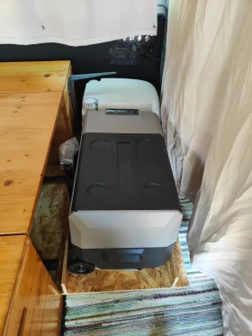 VW T5 1.9TDI Camper | Auto.bg — изображение 8 VW T5 1.9TDI Camper | Auto.bg — изображение 8