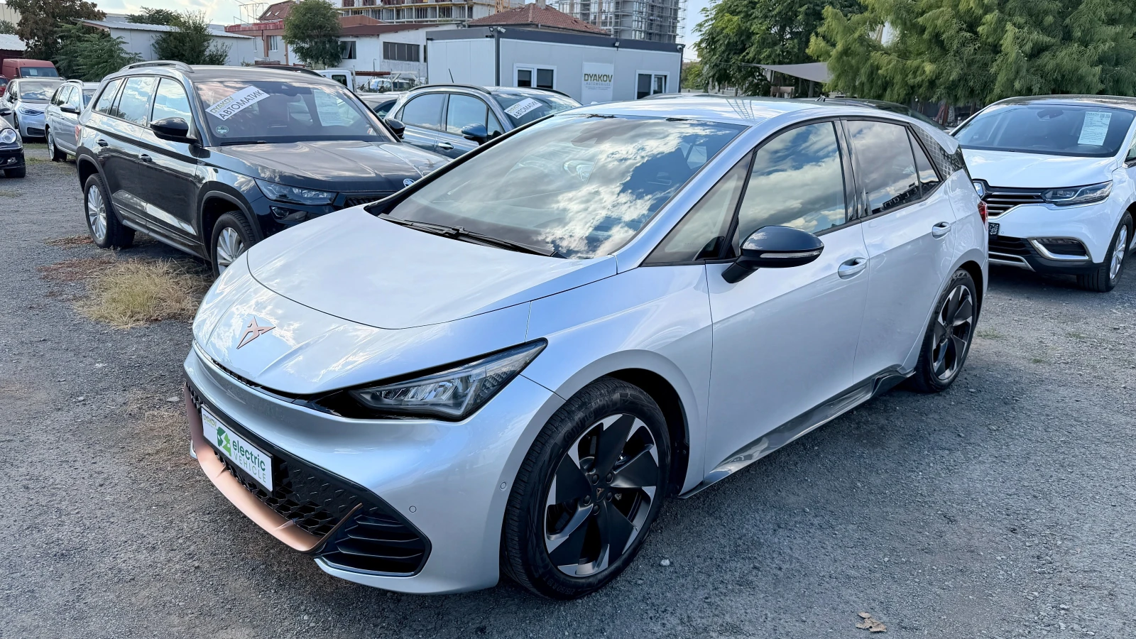 Cupra Born 62KwH 19хил.км. Внос Швейцария! Термопомпа!Head-Up | Auto.bg — изображение 1 Cupra Born 62KwH 19хил.км. Внос Швейцария! Термопомпа!Head-Up | Auto.bg — изображение 1