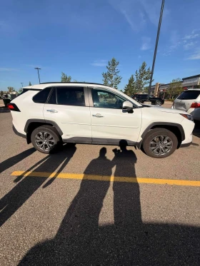 Toyota Rav4 Hybrid Limited | CARFAX | АВТОКРЕДИТ | Auto.bg — изображение 4 Toyota Rav4 Hybrid Limited | CARFAX | АВТОКРЕДИТ | Auto.bg — изображение 4