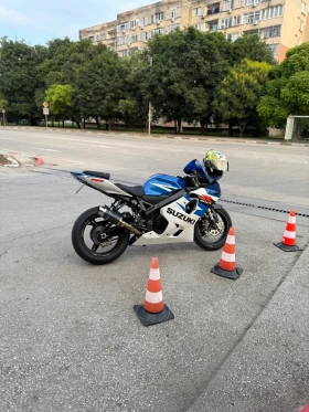 Suzuki Gsxr К5 750 | Auto.bg — изображение 2 Suzuki Gsxr К5 750 | Auto.bg — изображение 2