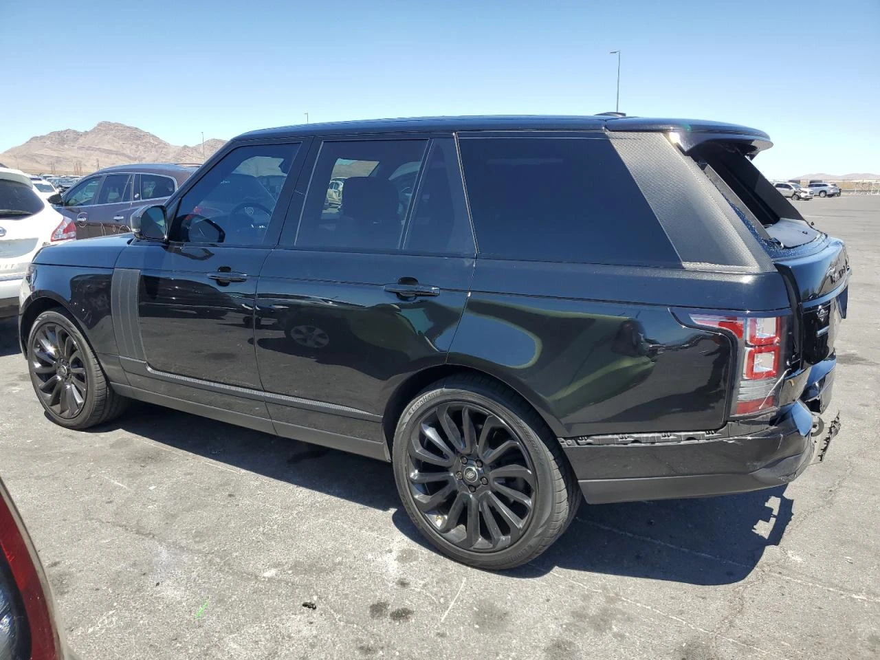 Land Rover Range rover SUPERCHARGED 5.0L ФИКСИРАНА ЦЕНА!3хTV/DIGITAL/FULL - изображение 4 | Auto.bg Land Rover Range rover SUPERCHARGED 5.0L ФИКСИРАНА ЦЕНА!3хTV/DIGITAL/FULL - изображение 4
