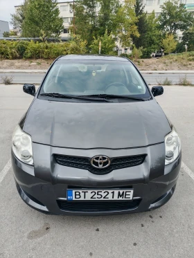 Снимка Toyota Auris