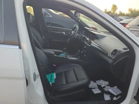 Mercedes-Benz C 300 * CARFAX * БЕЗ ПЪРВОНАЧАЛНА ВНОСКА - 18200 лв. / 9305.51 € - 56481822 7 | Car24.bg Mercedes-Benz C 300 * CARFAX * БЕЗ ПЪРВОНАЧАЛНА ВНОСКА - 18200 лв. / 9305.51 € - 56481822 7