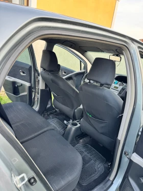 Toyota Yaris - 3100 € / 6063.07 лв. - 36185028 10 | Car24.bg Toyota Yaris - 3100 € / 6063.07 лв. - 36185028 10