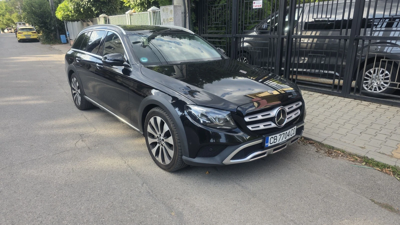 Mercedes-Benz E 400 All-terrain - изображение 2 | Auto.bg Mercedes-Benz E 400 All-terrain - изображение 2