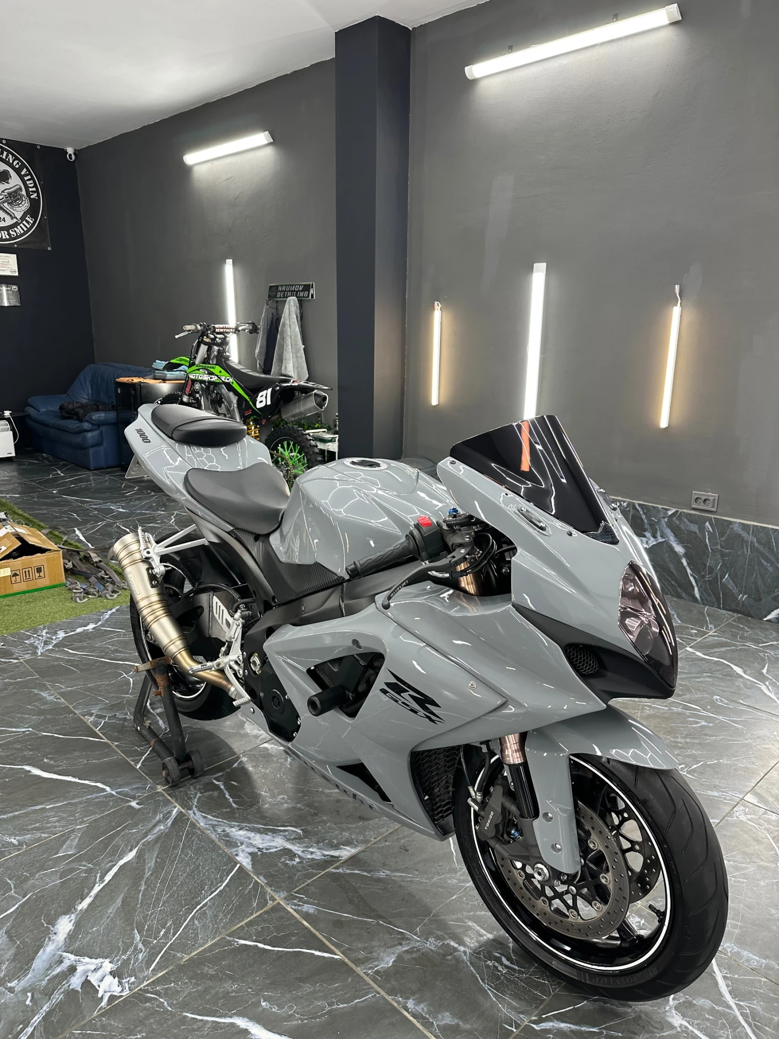 Suzuki Gsxr A2 1000 - изображение 5 | Auto.bg Suzuki Gsxr A2 1000 - изображение 5