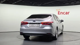 Toyota Camry * ПАНО* KEYLESS* Camera* ПОДГРЕВ* LED* | Auto.bg — изображение 4 Toyota Camry * ПАНО* KEYLESS* Camera* ПОДГРЕВ* LED* | Auto.bg — изображение 4