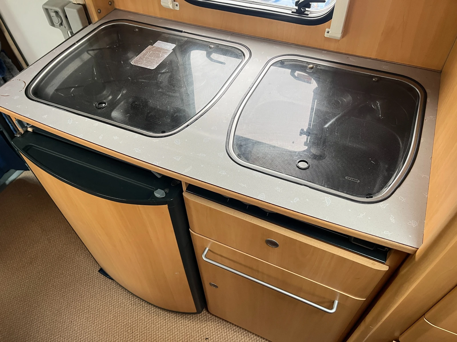 Fiat Ducato КЕМПЕР+ КЛИМАТИК - изображение 9 | Auto.bg Fiat Ducato КЕМПЕР+ КЛИМАТИК - изображение 9