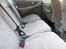 Nissan Almera tino 2.2DDTi - японския мотор | Auto.bg — изображение 8 Nissan Almera tino 2.2DDTi - японския мотор | Auto.bg — изображение 8