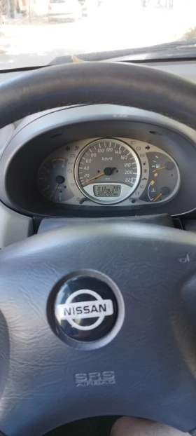 Nissan Almera tino 2.2DDTi - японския мотор | Auto.bg — изображение 10 Nissan Almera tino 2.2DDTi - японския мотор | Auto.bg — изображение 10