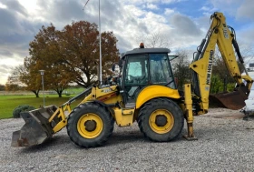 Багер New Holland B115-4PS