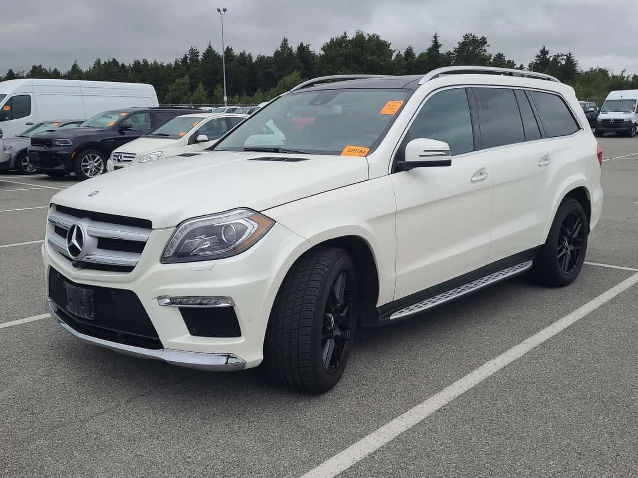 Mercedes-Benz GL 350 Diesel BLUETEC * CARFAX * Един собственик * 119k * | Auto.bg — изображение 1 Mercedes-Benz GL 350 Diesel BLUETEC * CARFAX * Един собственик * 119k * | Auto.bg — изображение 1
