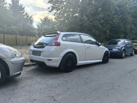 Volvo C30 2.0 Diesel R DESIGN - 5800 лв. / 2965.49 € - 72980237 12 | Car24.bg Volvo C30 2.0 Diesel R DESIGN - 5800 лв. / 2965.49 € - 72980237 12