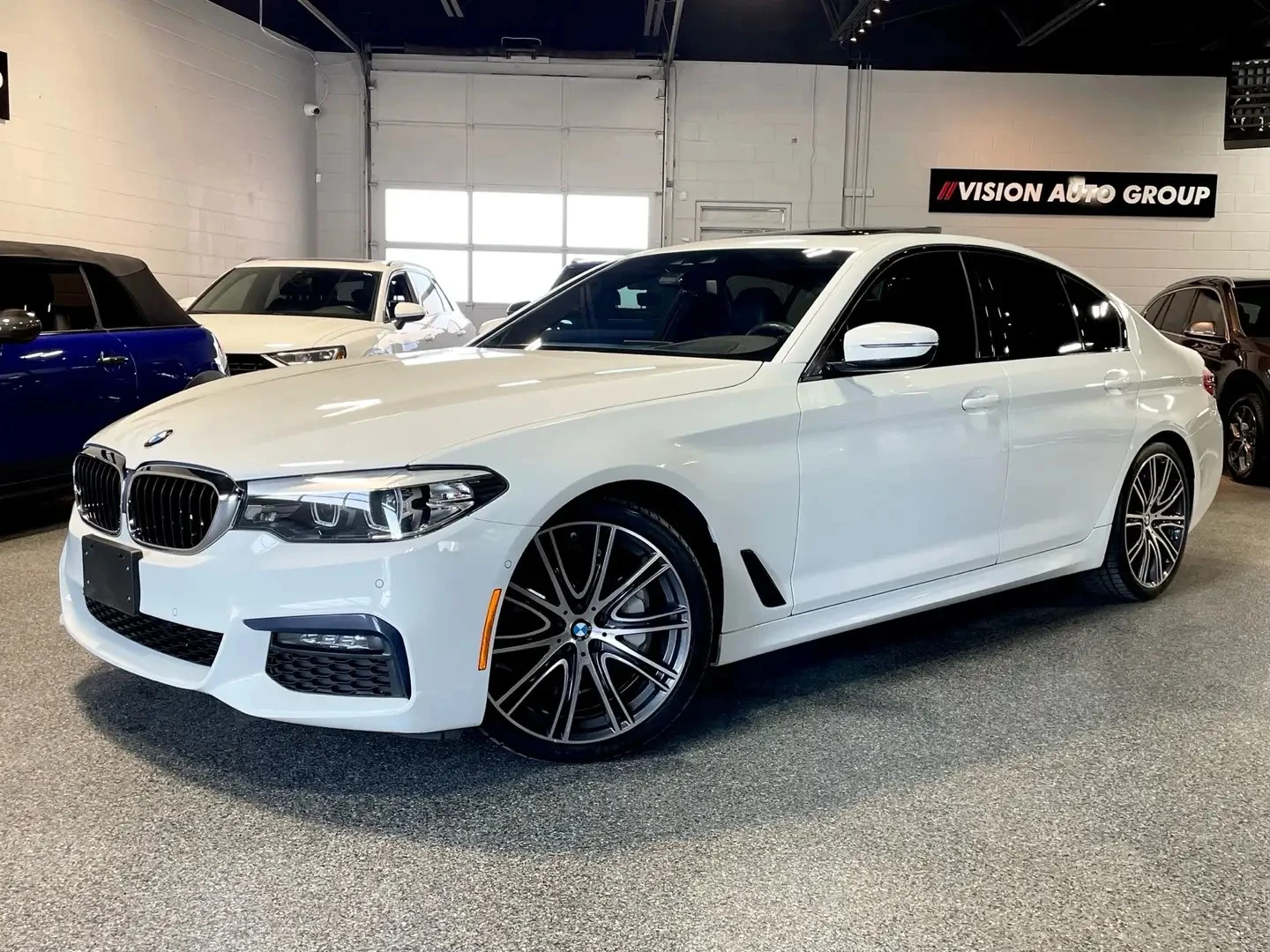 BMW 540 xDrive 40i* M ПАКЕТ* РЕЗЕРВНИ ГУМИ* CLEANCARFAX | Auto.bg — изображение 1 BMW 540 xDrive 40i* M ПАКЕТ* РЕЗЕРВНИ ГУМИ* CLEANCARFAX | Auto.bg — изображение 1