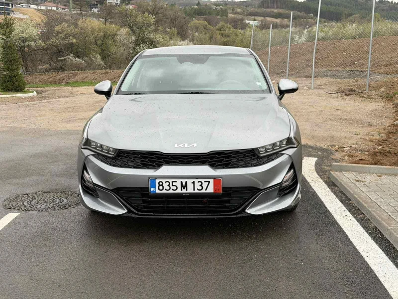 Kia K5 Standart, CARPLAY - 18999 € / 37158.81 лв. - 62782017 1 | Car24.bg Kia K5 Standart, CARPLAY - 18999 € / 37158.81 лв. - 62782017 1