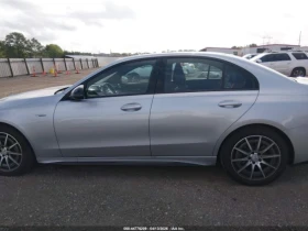 Mercedes-Benz C 43 AMG 4MATIC* ПОДГРЕВ* ПАНОРАМА* 360* HEAD-UP* | Auto.bg — изображение 13 Mercedes-Benz C 43 AMG 4MATIC* ПОДГРЕВ* ПАНОРАМА* 360* HEAD-UP* | Auto.bg — изображение 13