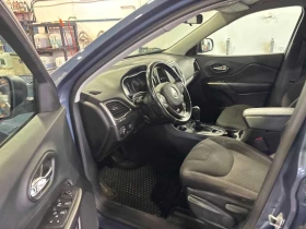 Jeep Cherokee * Sport * CARFAX * БЕЗ ПЪРВОНАЧАЛНА ВНОСКА - 12740 € / 24917.27 лв. - 85809521 5 | Car24.bg Jeep Cherokee * Sport * CARFAX * БЕЗ ПЪРВОНАЧАЛНА ВНОСКА - 12740 € / 24917.27 лв. - 85809521 5