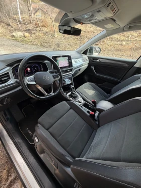 VW T-Roc undefined | Auto.bg — изображение 9 VW T-Roc undefined | Auto.bg — изображение 9