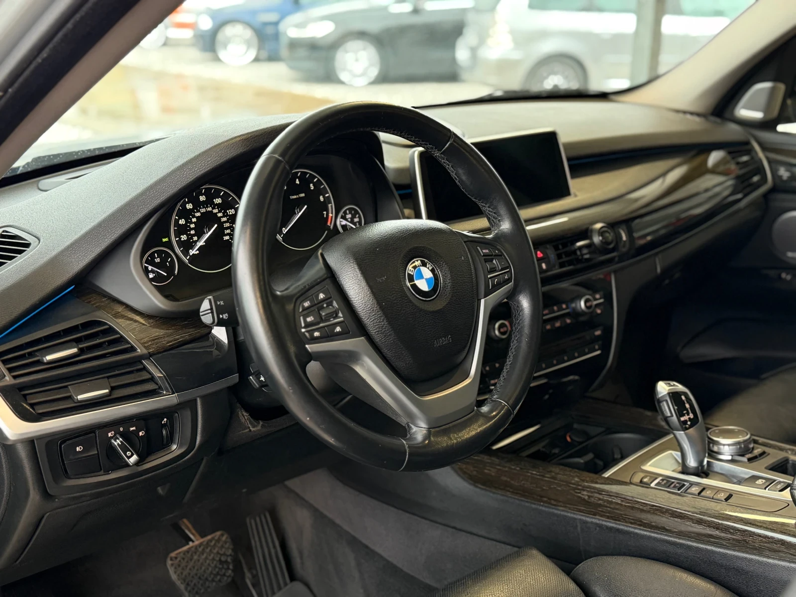 BMW X5 360/Панорама/7 места/Bang & Olufsen/ТОП състояние - изображение 8 | Auto.bg BMW X5 360/Панорама/7 места/Bang & Olufsen/ТОП състояние - изображение 8