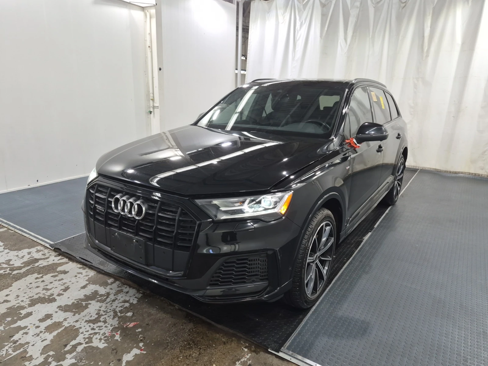 Audi Q7 Progressive* ОБДУХВАНЕ * ПАНОРАМА * | Auto.bg — изображение 1 Audi Q7 Progressive* ОБДУХВАНЕ * ПАНОРАМА * | Auto.bg — изображение 1