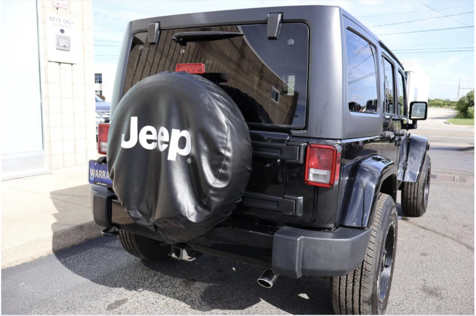 Jeep Wrangler UNLIMITED* SAHARA* 3.6* V6*  - изображение 2 | Auto.bg Jeep Wrangler UNLIMITED* SAHARA* 3.6* V6*  - изображение 2