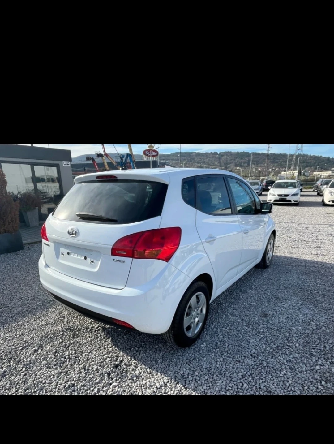 Kia Venga 1.4 CRDI-ПАНОРАМА-РЕАЛНИ КИЛОМЕТРИ-ЕВРО 5 - изображение 4 | Auto.bg Kia Venga 1.4 CRDI-ПАНОРАМА-РЕАЛНИ КИЛОМЕТРИ-ЕВРО 5 - изображение 4