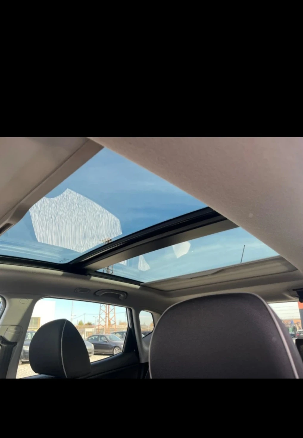 Kia Venga 1.4 CRDI-ПАНОРАМА-РЕАЛНИ КИЛОМЕТРИ-ЕВРО 5 - изображение 7 | Auto.bg Kia Venga 1.4 CRDI-ПАНОРАМА-РЕАЛНИ КИЛОМЕТРИ-ЕВРО 5 - изображение 7