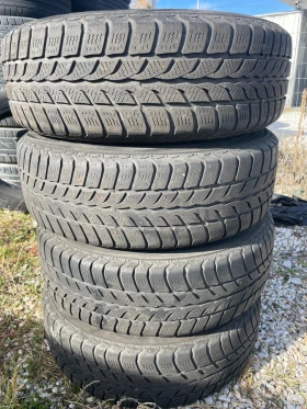 Kia Venga 1.4 бензин евро6 Б , фул екстри , кожа навигация - 14900 лв. / 7618.25 € - 35978189 11 | Car24.bg Kia Venga 1.4 бензин евро6 Б , фул екстри , кожа навигация - 14900 лв. / 7618.25 € - 35978189 11