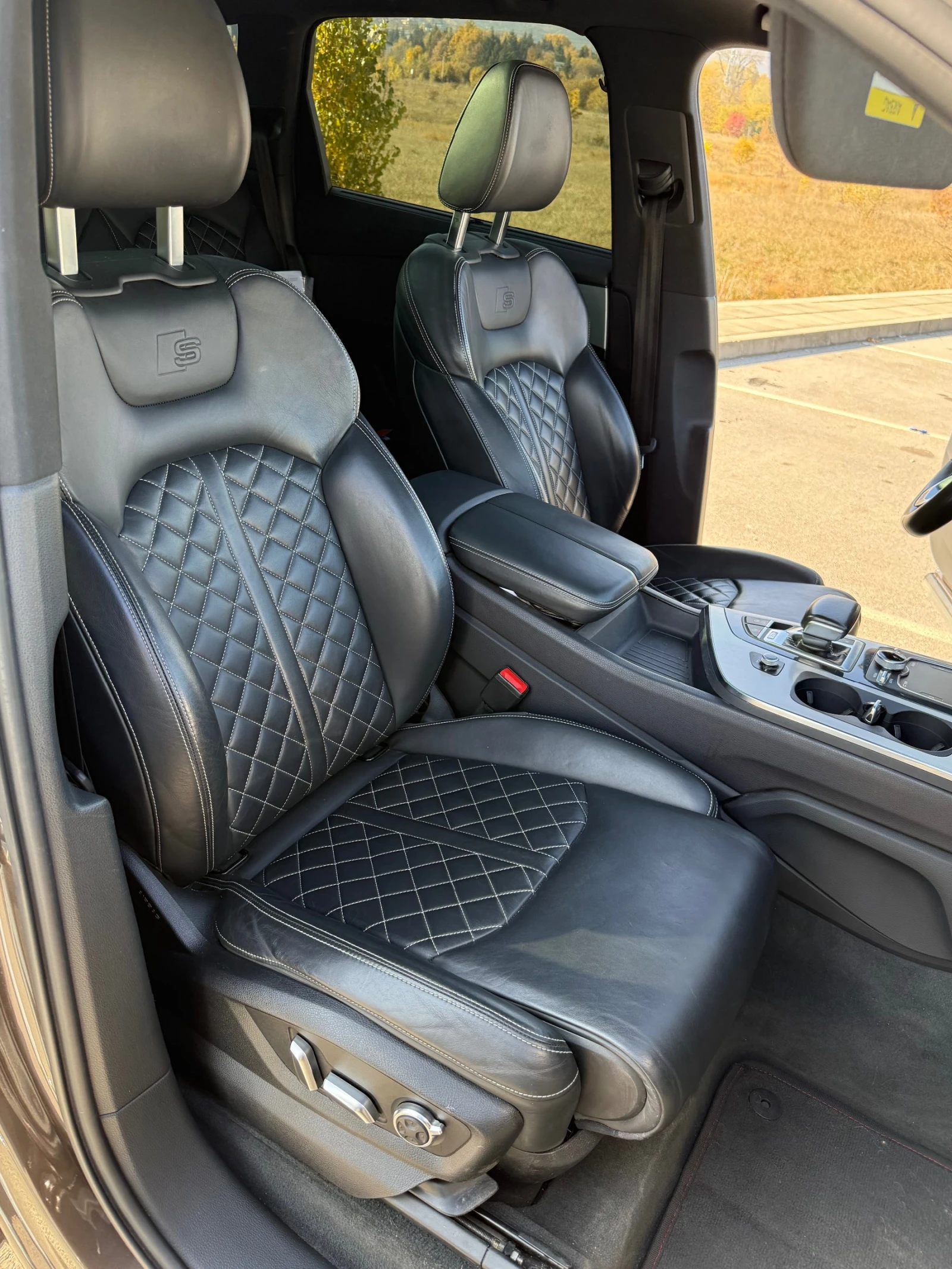 Audi SQ7 Dynamic Pack/48V/Sport Diff/AWS/Night/360 - изображение 5 | Auto.bg Audi SQ7 Dynamic Pack/48V/Sport Diff/AWS/Night/360 - изображение 5