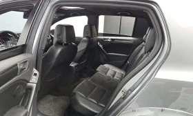 VW Golf * 2.0 GTI * ФИКСИРАНА ЦЕНА ДО БЪЛГАРИЯ * | Auto.bg — изображение 12 VW Golf * 2.0 GTI * ФИКСИРАНА ЦЕНА ДО БЪЛГАРИЯ * | Auto.bg — изображение 12