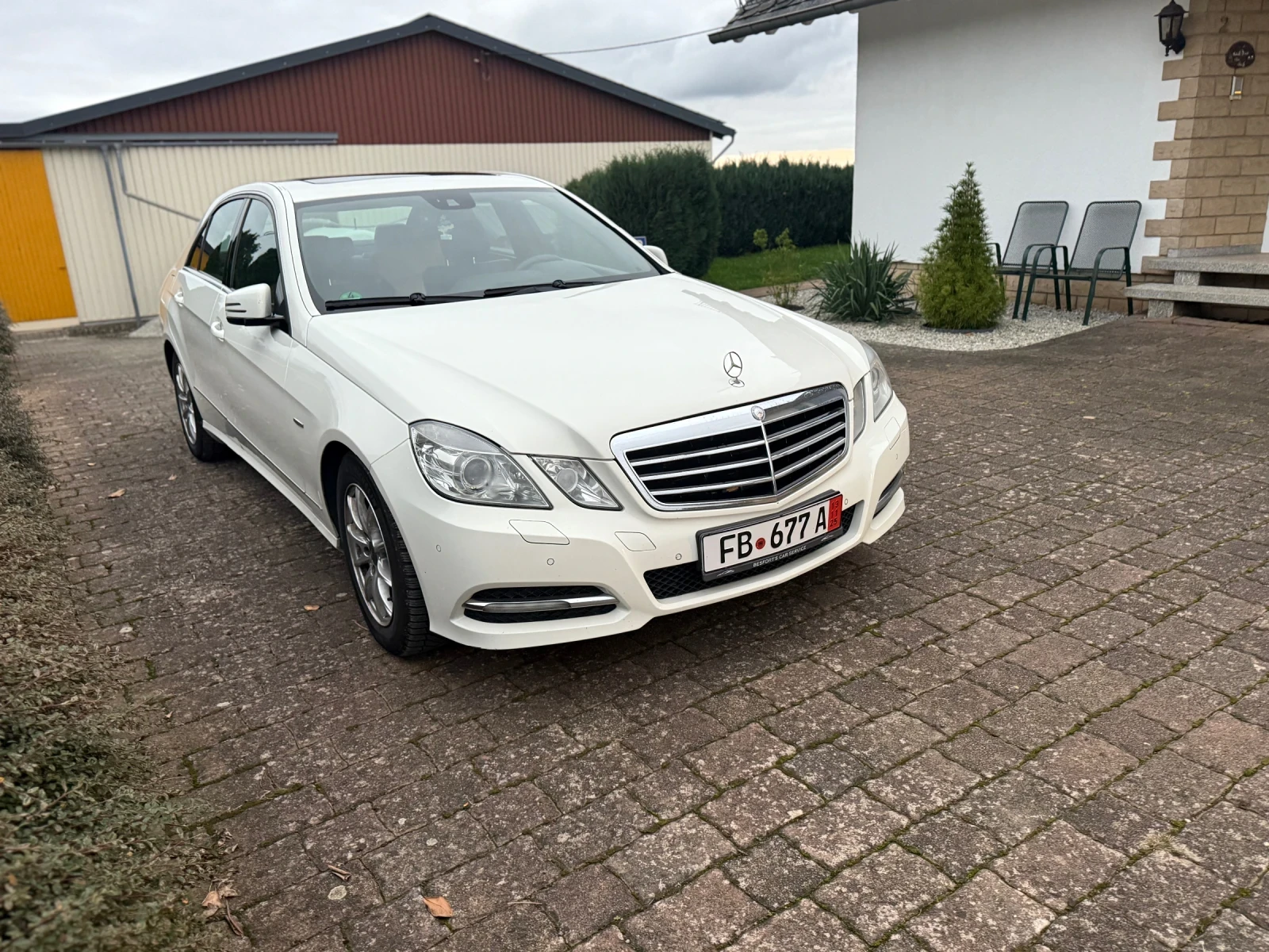 Mercedes-Benz E 220 AVANTGARDE/ BlueEfficiency /2.2 CDI  - изображение 5 | Auto.bg Mercedes-Benz E 220 AVANTGARDE/ BlueEfficiency /2.2 CDI  - изображение 5