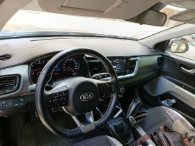 Kia Stonic 1.4 ГАЗ, NAVI, 92000km | Auto.bg — изображение 7 Kia Stonic 1.4 ГАЗ, NAVI, 92000km | Auto.bg — изображение 7